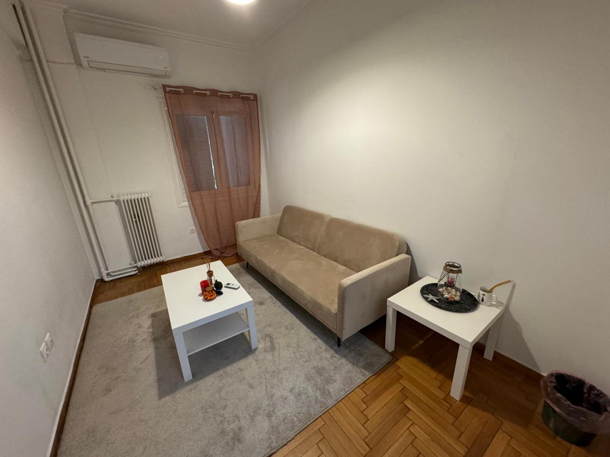 Plaka Quiet Apartment Athens