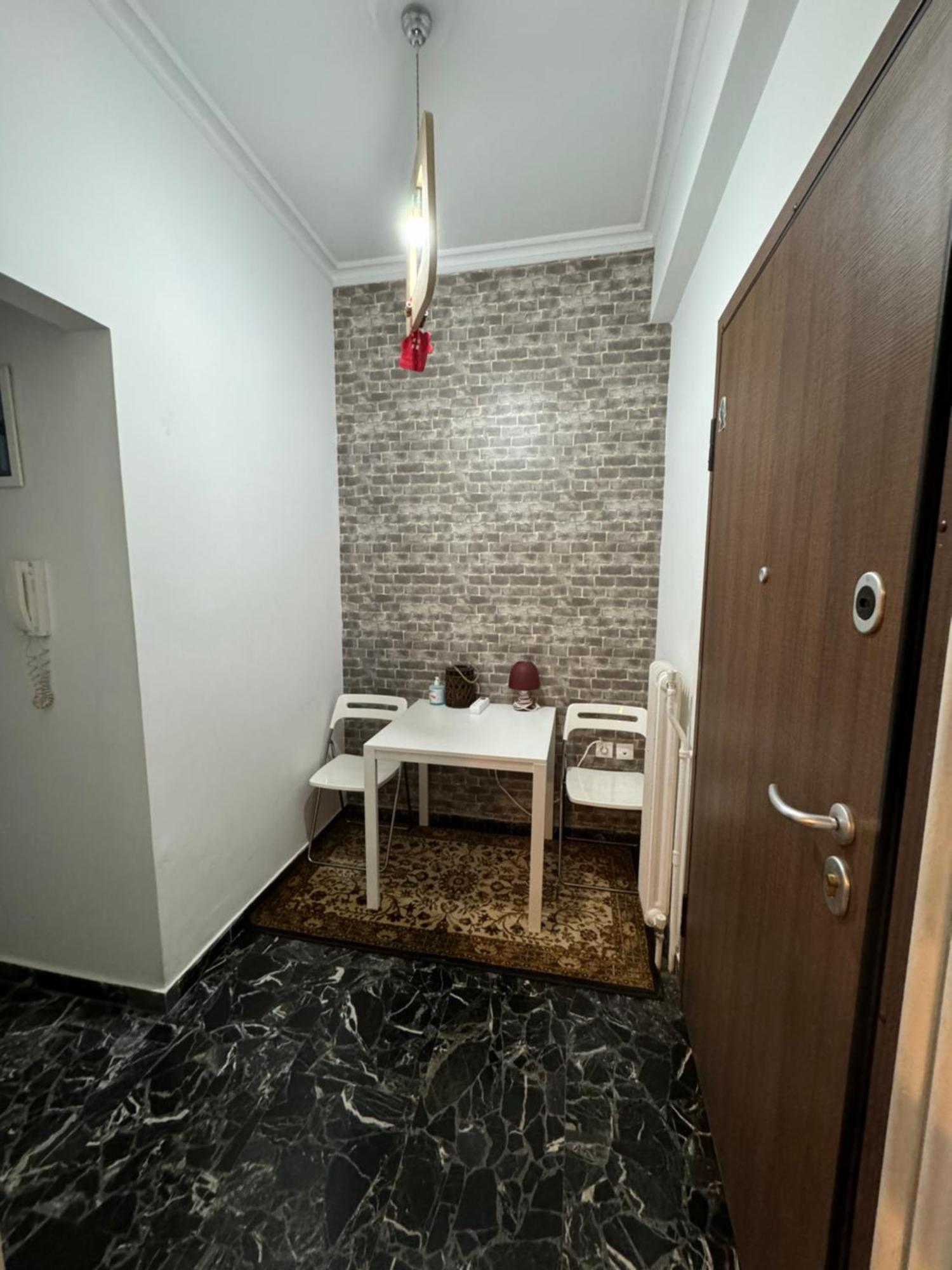 Apartment Plaka Quiet Athens